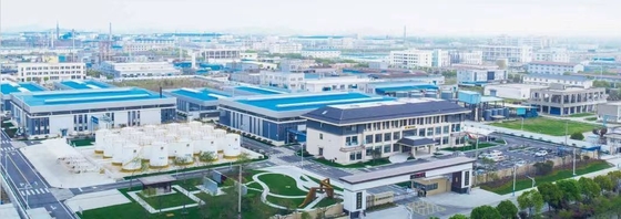 HQT-PAO8 Aceite base sintético que mejora el rendimiento en aplicaciones industriales